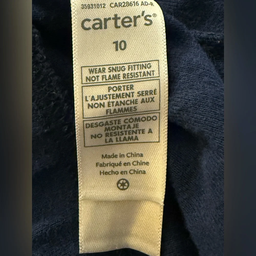 Carters boys dinosaur pajamas in blue| Size: 10